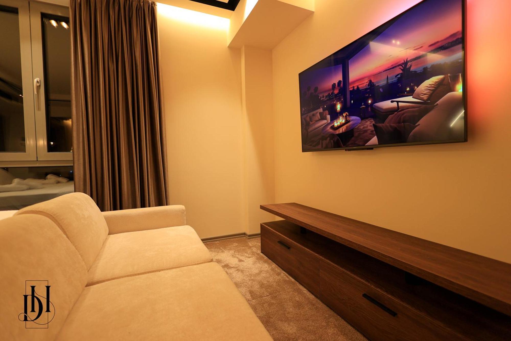 Deha Rooms & Apartments ติรานา ภายนอก รูปภาพ