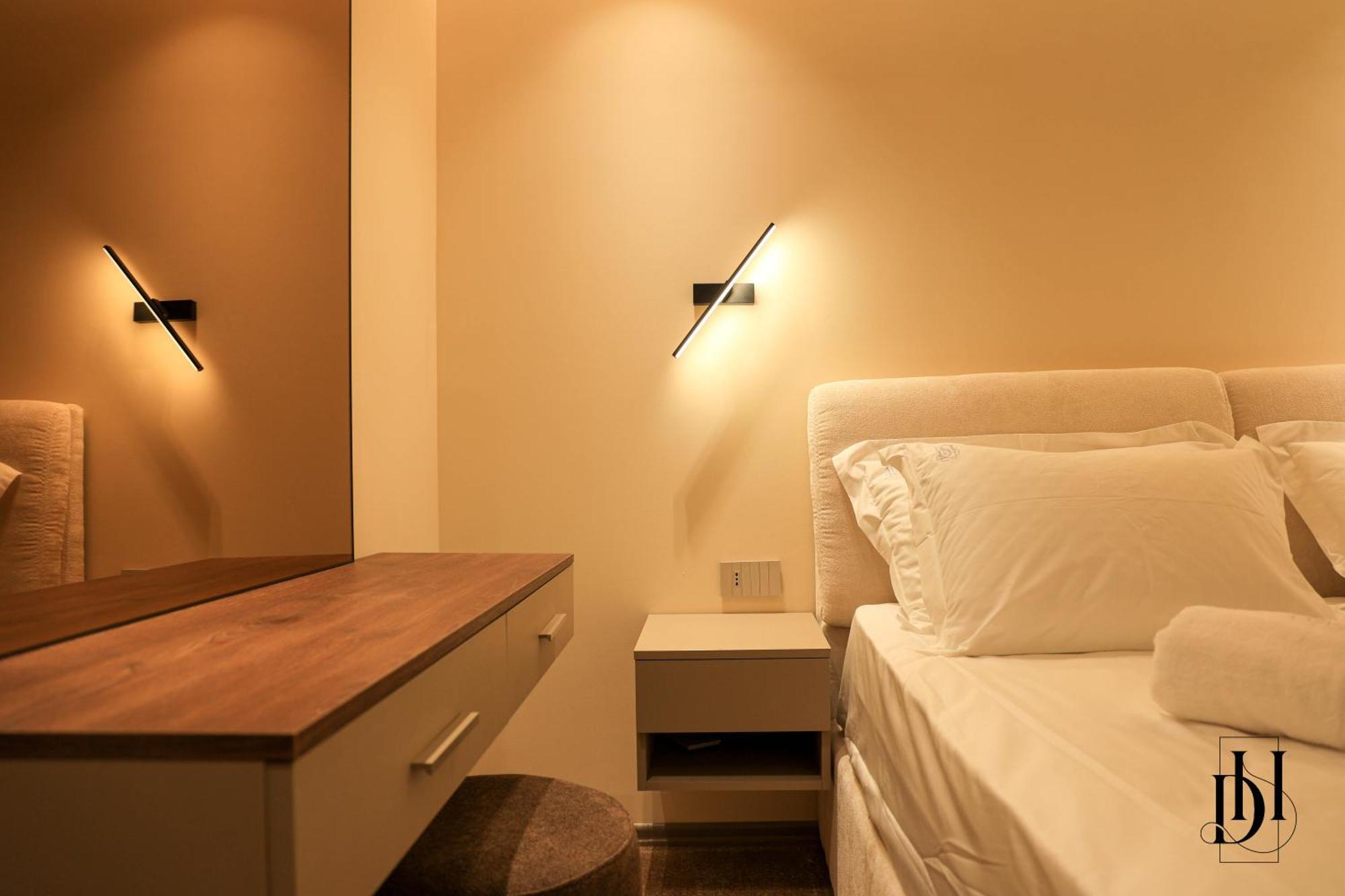 Deha Rooms & Apartments ติรานา ภายนอก รูปภาพ