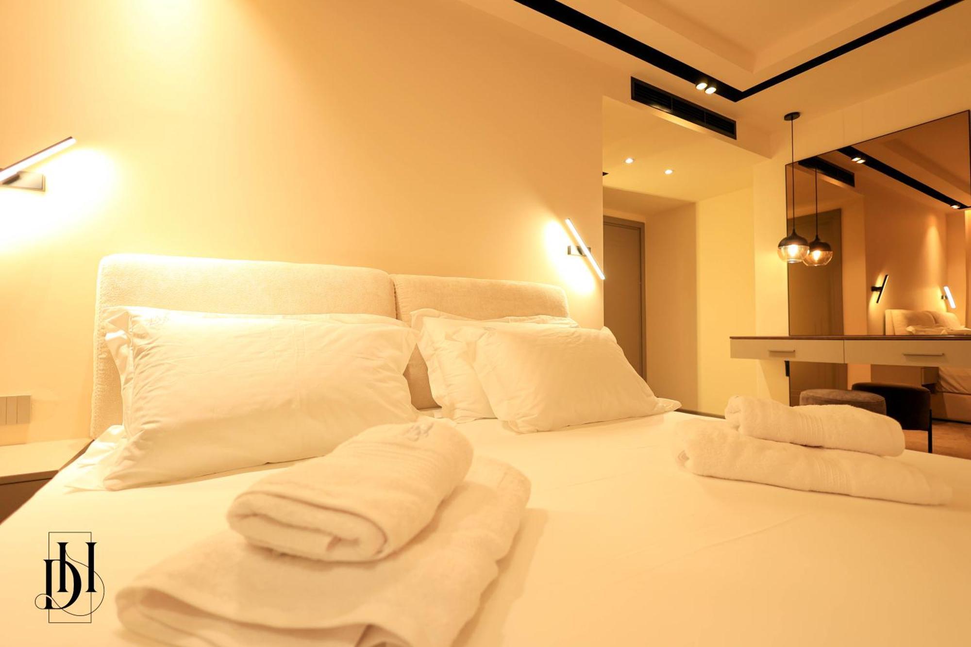 Deha Rooms & Apartments ติรานา ภายนอก รูปภาพ