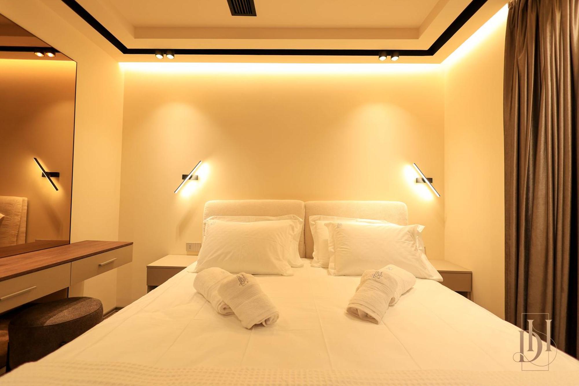 Deha Rooms & Apartments ติรานา ภายนอก รูปภาพ