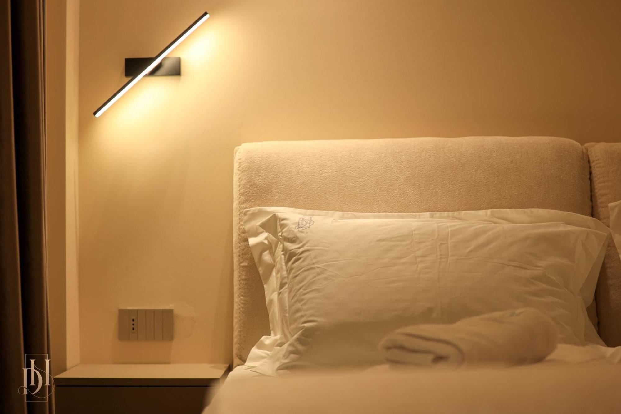 Deha Rooms & Apartments ติรานา ภายนอก รูปภาพ